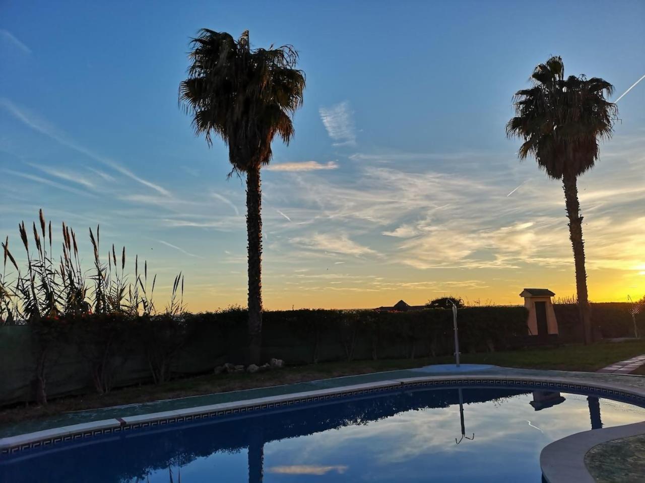 Apartmán Espectacular Residencial En 1A Linea Con Piscina Benajarafe Exteriér fotografie